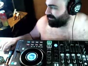 bearzbeetz's webcam