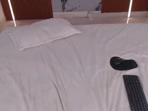 belen_myers's webcam