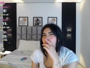 bella_cute_01's webcam