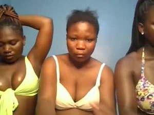 bella_rose3's webcam