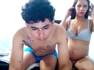 bellaandcriss1's webcam