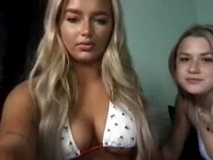 bellaraynebutler's webcam