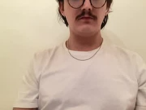 belowbelowaverage's webcam