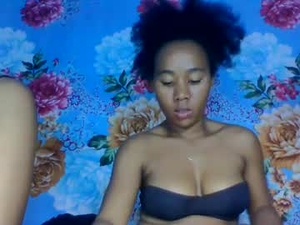 bemoniquee's webcam