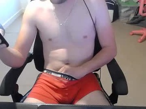 benjifrenchifirst's webcam