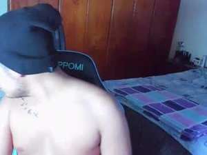 big_cockjughead's webcam