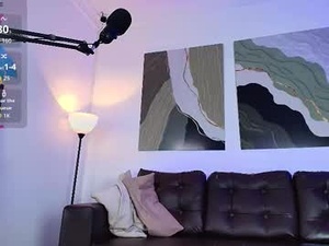 big_woman_1's webcam