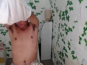 bigdickrobertmm's webcam