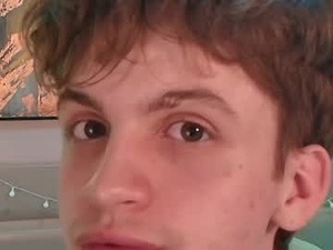 bimbo_boy_'s webcam