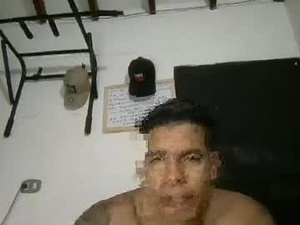 black_muscle6's webcam