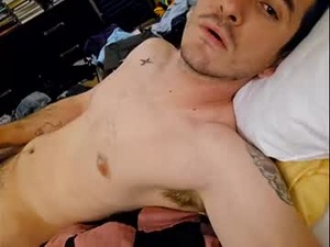 bombinshaman's webcam
