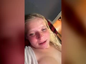 boundbylove69's webcam