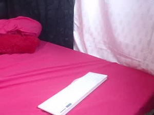 boylatinbig's webcam