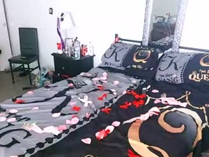 brandondadom1's webcam