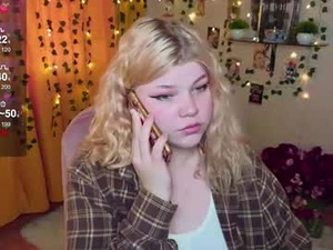 bratz_chloe_'s webcam