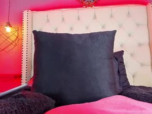 brillytdoll's webcam