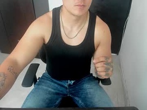 brown_bull44's webcam