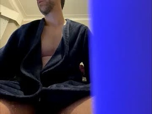 brucelogan80's webcam