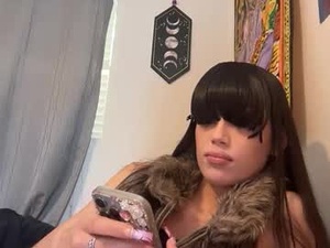 brunettefantasy4848's webcam