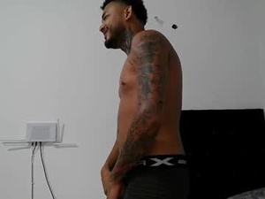 bryce_emy's webcam