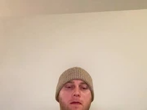 bubblebuttbi96's webcam