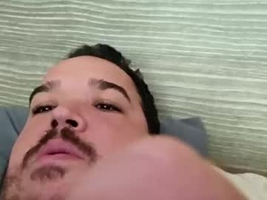 bulletmaniac89's webcam