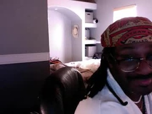 bungalowentertainment's webcam