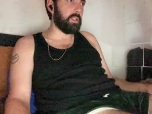 burly_bulge's webcam