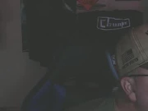 bushman641976's webcam