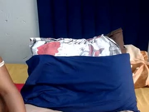 bustyboobsx's webcam