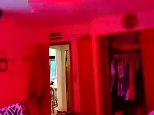 buttslutzxxx's webcam