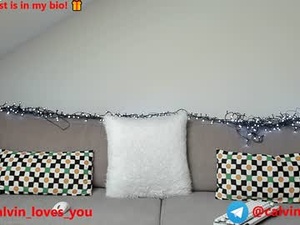 calvin_loves_you's webcam