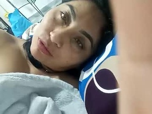 camilagomez213's webcam