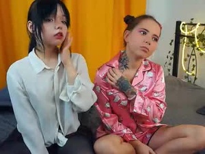 candiewilliar's webcam