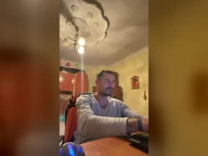 captain_biceps93's webcam