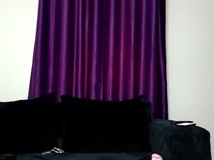 caramel_drip1's webcam