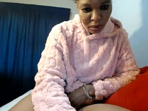 carameldiper's webcam