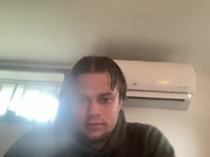 caramelj001's webcam