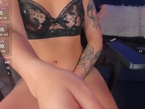 carla_rosee's webcam