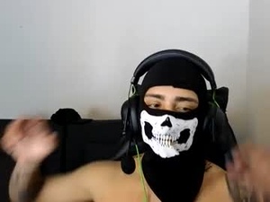 cash_masterdrain's webcam