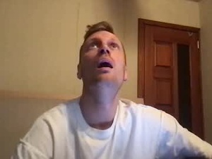 cbtslaveforgirls's webcam