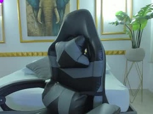 celeste_hatman's webcam