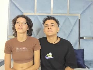 celesteandaaronasm's webcam