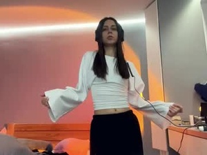 celinebinegar's webcam