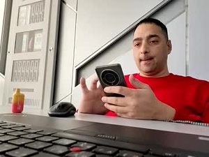champ_yo's webcam