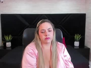 chanel_desire_'s webcam