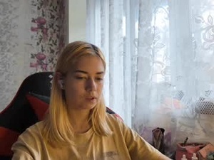 charleneschonert's webcam