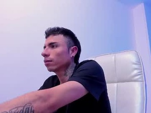 charlie_foxie's webcam