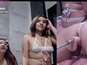 charlotte_cloee's webcam