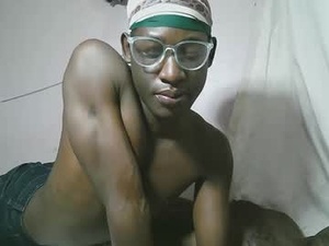 charmly_'s webcam